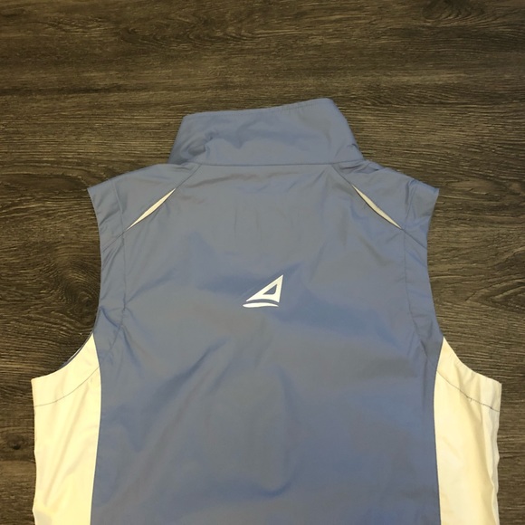 Atlantis Vest - Picture 6 of 7